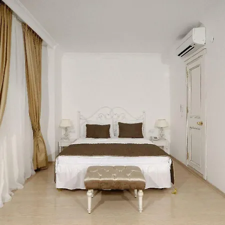 Pupil 3* Αλακάτι