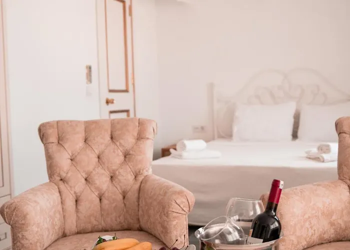 Albeon Luxury Hotel - Alacati מלון אלאקאטי