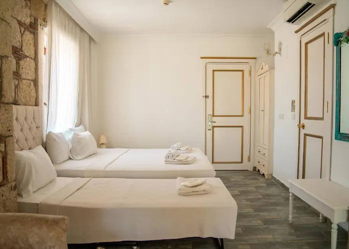 מלון Albeon Luxury Hotel - Alacati 4*