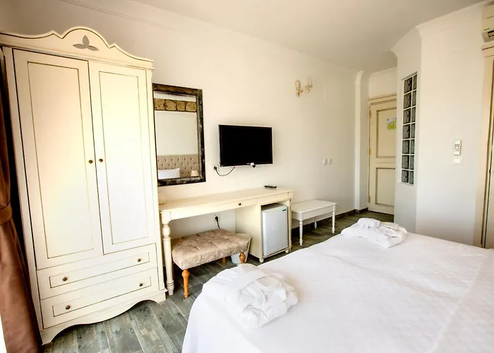 Albeon Luxury Hotel - Alacati אלאקאטי
