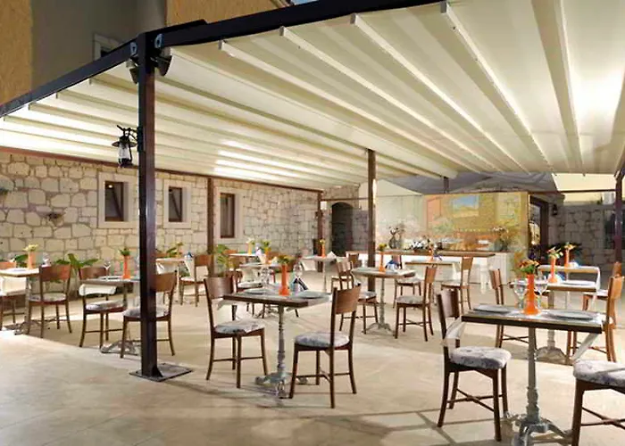 מלון Albeon Luxury Hotel - Alacati 4*