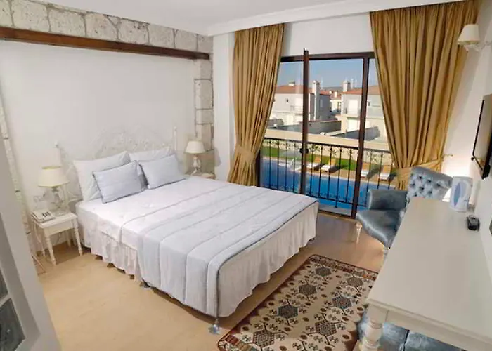 Albeon Luxury Hotel - Alacati מלון
