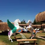 Отель Albeon Luxury Hotel - Alacati Алачати