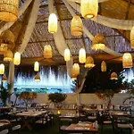 Отель Albeon Luxury Hotel - Alacati