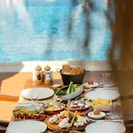 Albeon Luxury Hotel - Alacati Алачати