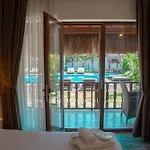 Отель Albeon Luxury Hotel - Alacati
