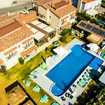 Отель Albeon Luxury Hotel - Alacati